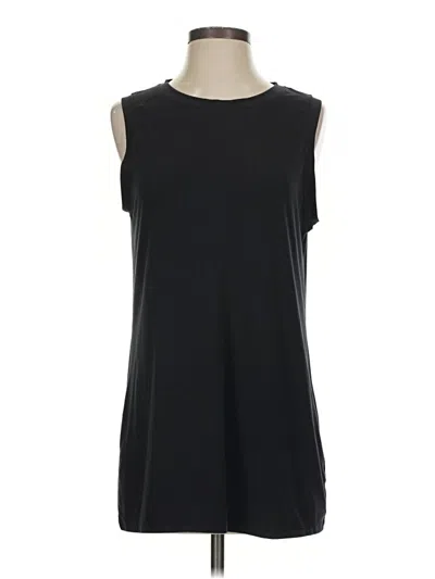 Pre-owned Athleta Sleeveless T-shirt In Black
