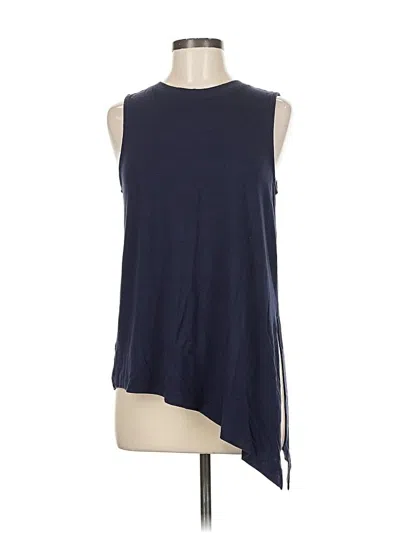 Pre-owned Athleta Sleeveless T-shirt In Blue