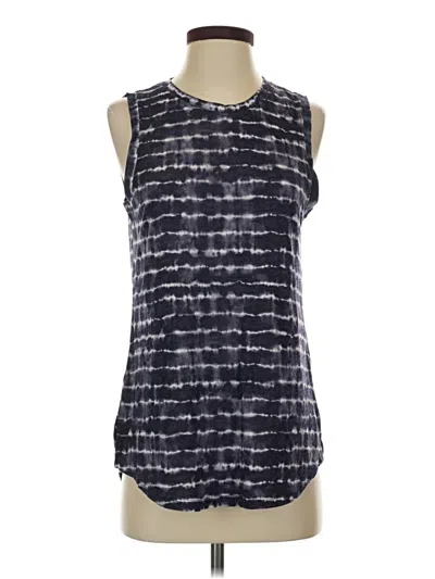 Pre-owned Athleta Sleeveless T-shirt In Blue