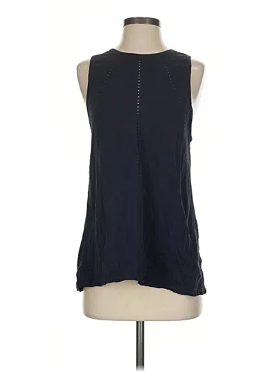 Pre-owned Athleta Sleeveless T-shirt In Blue