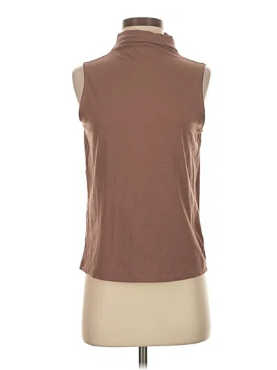 Pre-owned Athleta Sleeveless T-shirt In Brown
