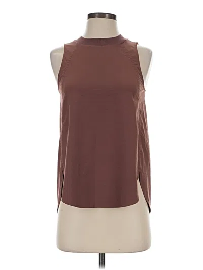 Pre-owned Athleta Sleeveless T-shirt In Brown