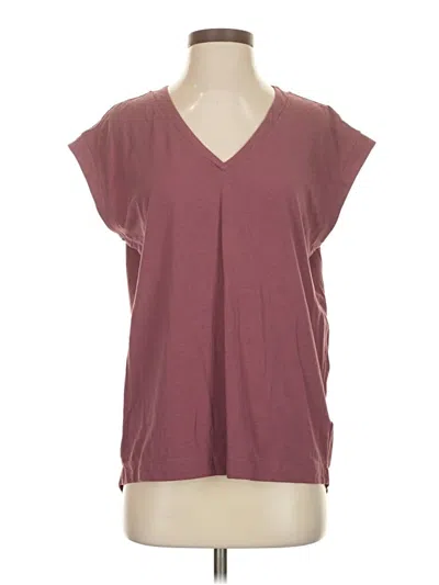 Pre-owned Athleta Sleeveless T-shirt In Burgundy