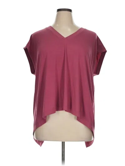 Pre-owned Athleta Sleeveless T-shirt In Burgundy