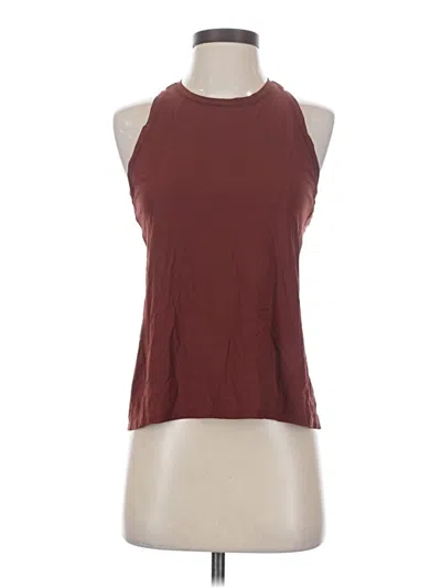 Pre-owned Athleta Sleeveless T-shirt In Burgundy