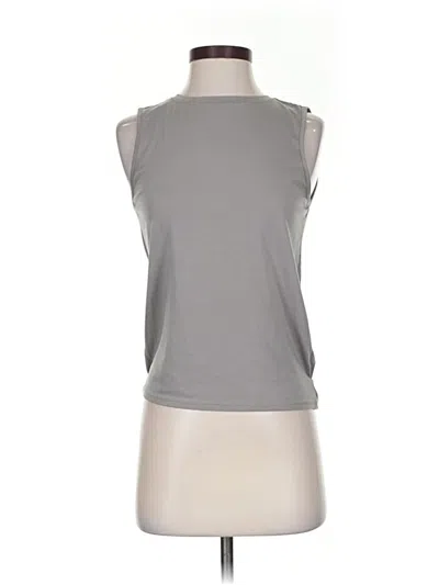 Pre-owned Athleta Sleeveless T-shirt In Gray
