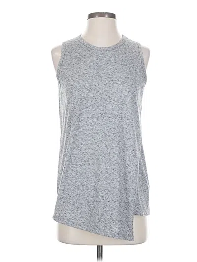 Pre-owned Athleta Sleeveless T-shirt In Gray