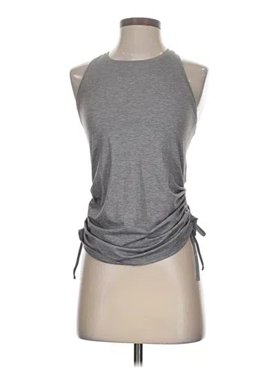 Pre-owned Athleta Sleeveless T-shirt In Gray