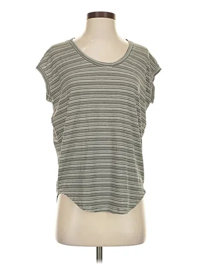Pre-owned Athleta Sleeveless T-shirt In Gray