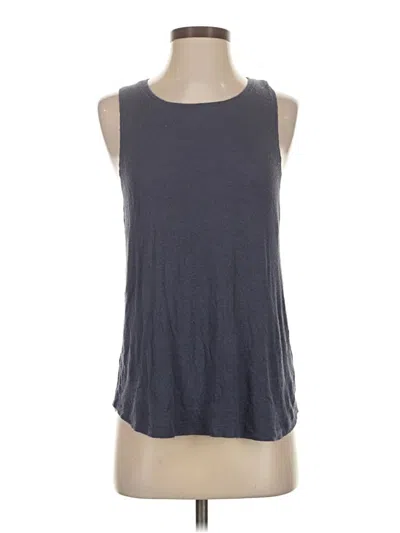 Pre-owned Athleta Sleeveless T-shirt In Gray