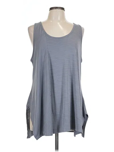Pre-owned Athleta Sleeveless T-shirt In Gray
