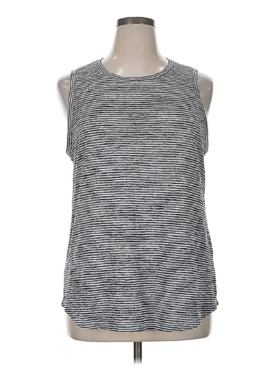 Pre-owned Athleta Sleeveless T-shirt In Gray