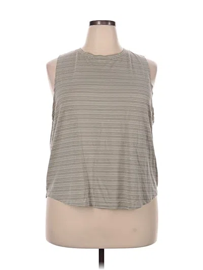 Pre-owned Athleta Sleeveless T-shirt In Gray