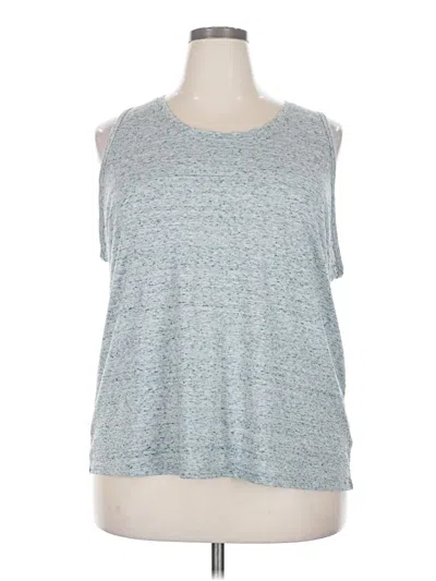 Pre-owned Athleta Sleeveless T-shirt In Gray