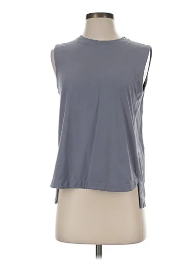 Pre-owned Athleta Sleeveless T-shirt In Gray