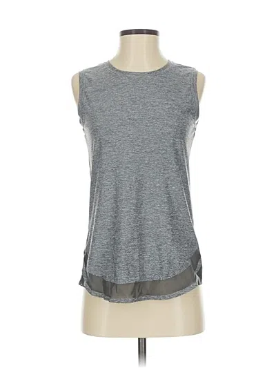 Pre-owned Athleta Sleeveless T-shirt In Gray