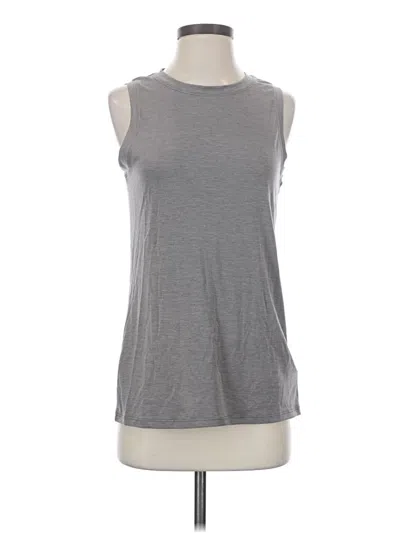 Pre-owned Athleta Sleeveless T-shirt In Gray