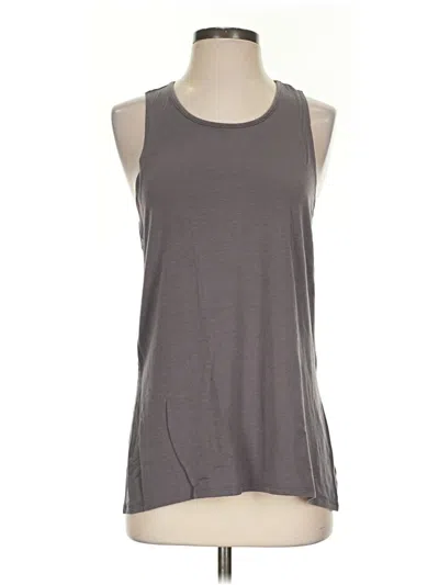 Pre-owned Athleta Sleeveless T-shirt In Gray