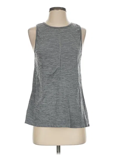 Pre-owned Athleta Sleeveless T-shirt In Gray