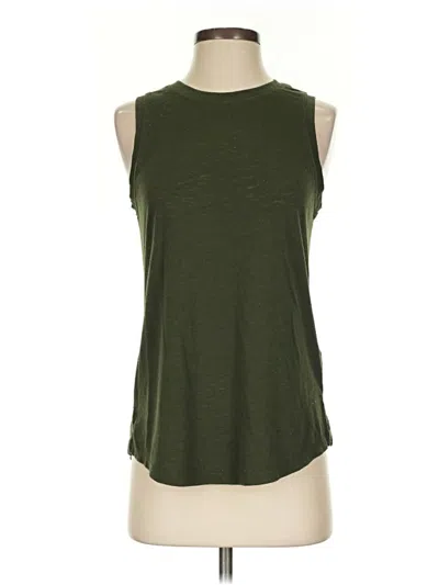 Pre-owned Athleta Sleeveless T-shirt In Green