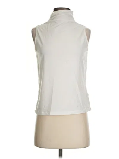 Pre-owned Athleta Sleeveless T-shirt In Ivory