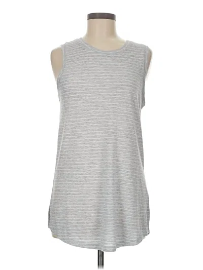 Pre-owned Athleta Sleeveless T-shirt In Silver