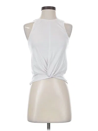 Pre-owned Athleta Sleeveless T-shirt In Silver