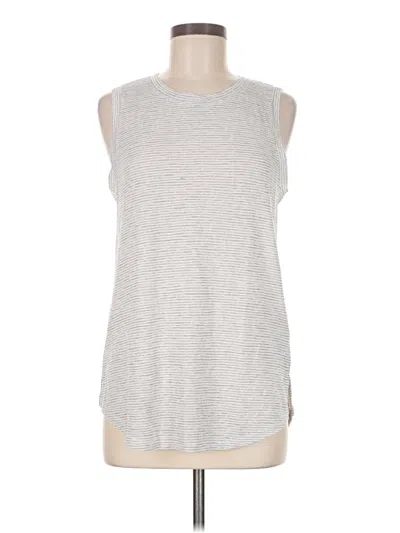 Pre-owned Athleta Sleeveless T-shirt In Silver