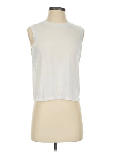 Pre-owned Athleta Sleeveless T-shirt In Silver