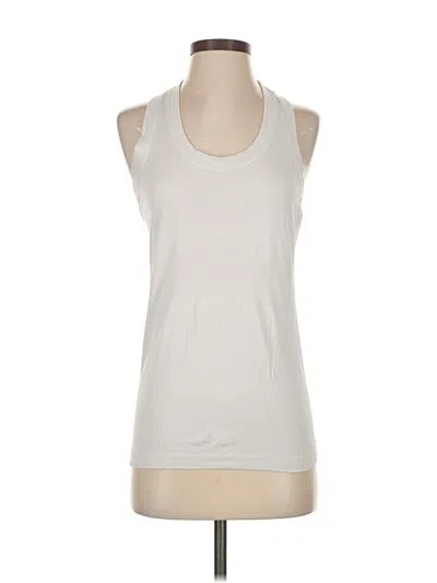 Pre-owned Athleta Sleeveless T-shirt In White