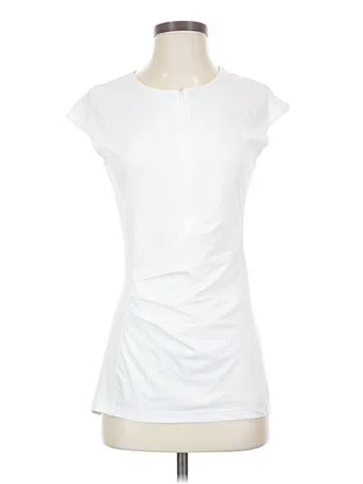 Pre-owned Athleta Sleeveless T-shirt In White