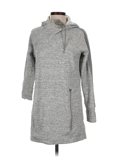 Pre-owned Athleta Sweatshirt In Gray