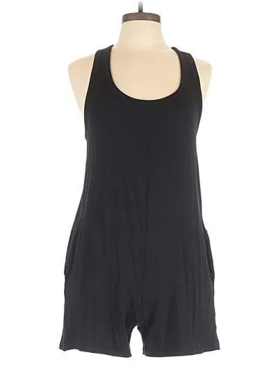 Pre-owned Athleta Tank Top Black Halter Neckline Tops