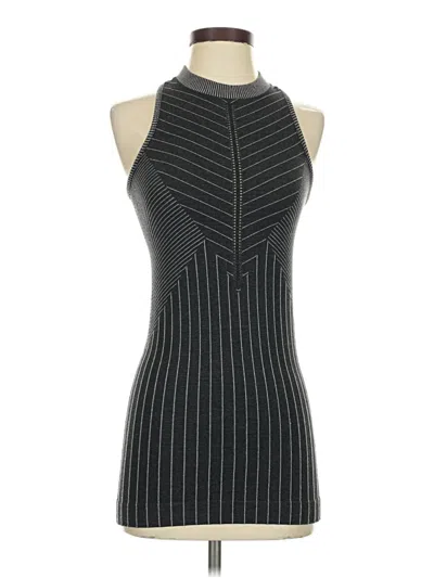 Pre-owned Athleta Tank Top Gray Halter Neckline Tops