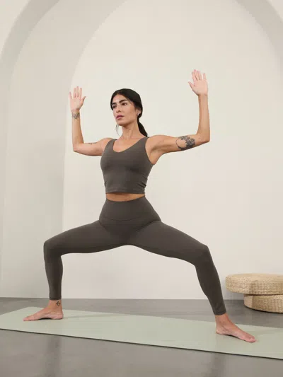 Athleta Transcend High Rise 7/8 Legging In Shale