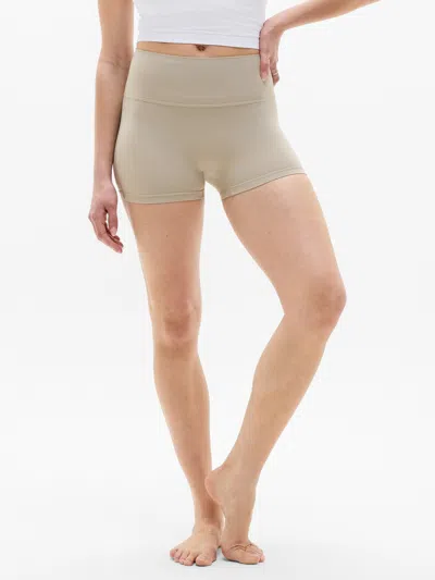 Athleta Transcend No Rise 3" Shortie
