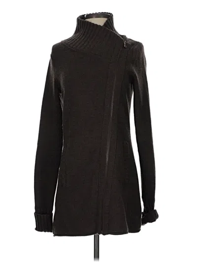 Pre-owned Athleta Turtleneck Sweater In Black