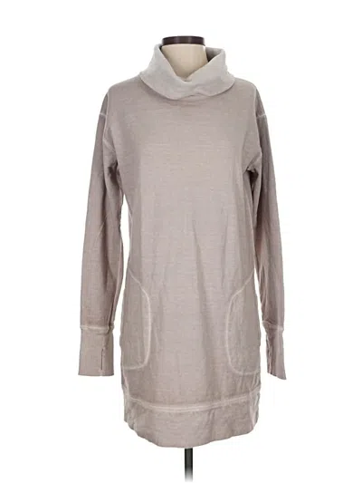 Pre-owned Athleta Turtleneck Sweater In Brown