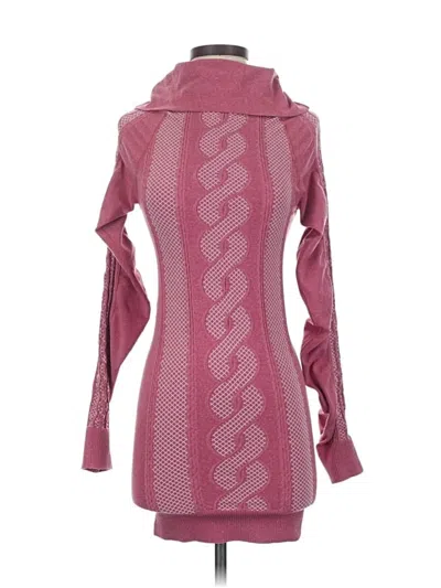 Pre-owned Athleta Turtleneck Sweater In Pink