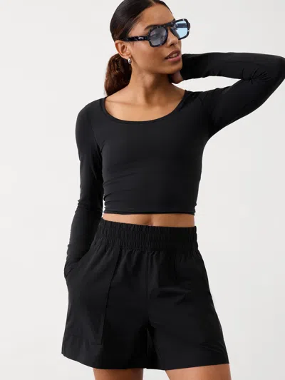 Athleta Wayfind Short In Black