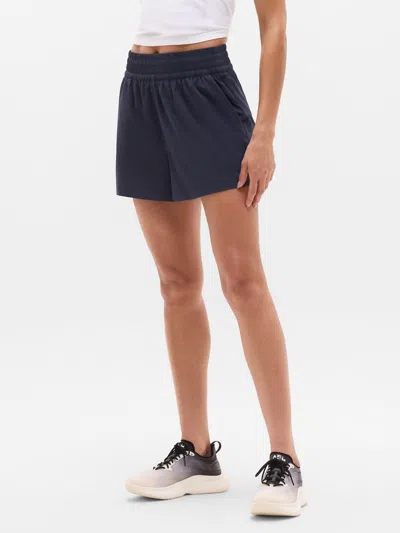 Athleta Weekender High Rise 3" Run Short In Black