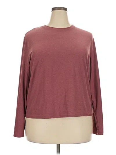 Pre-owned Athletic Works Long Sleeve T-shirt In Burgundy