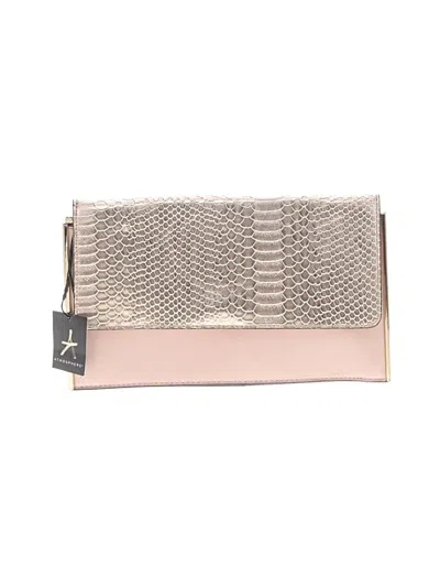 Pre-owned Atmosphere Clutch In Gold