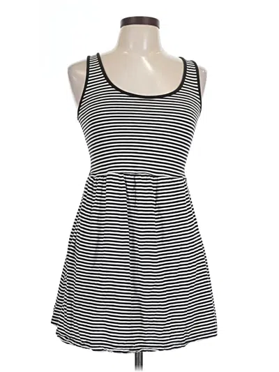 Pre-owned Atmosphere Tank Top Black Square Neckline Tops
