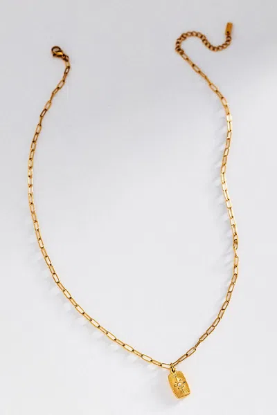 Atolea North Star Pendant Necklace In Gold