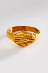 Atolea Tide Texture Ring In Gold