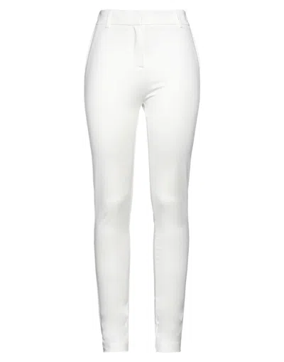Atos Lombardini Pants In White