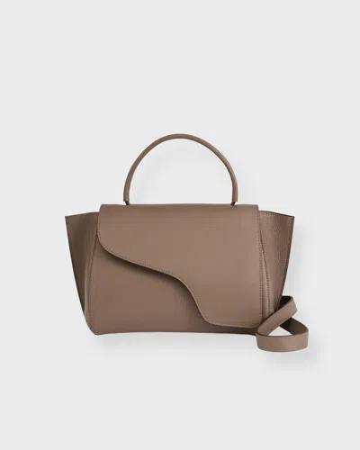 Atp Atelier Bag Arezzo Tahini Grained Calf In Sand