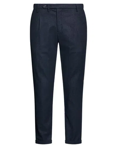At.p.co At. P.co Man Pants Navy Size 40 Virgin Wool, Polyester, Elastane In Black