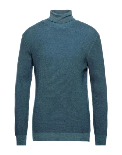 At.p.co Turtlenecks In Green